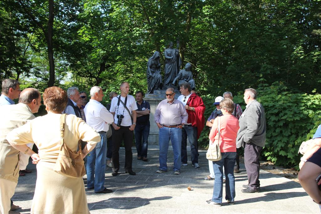 2012-05-19 bis 20 Frhjahrsausfahrt Heldenberg